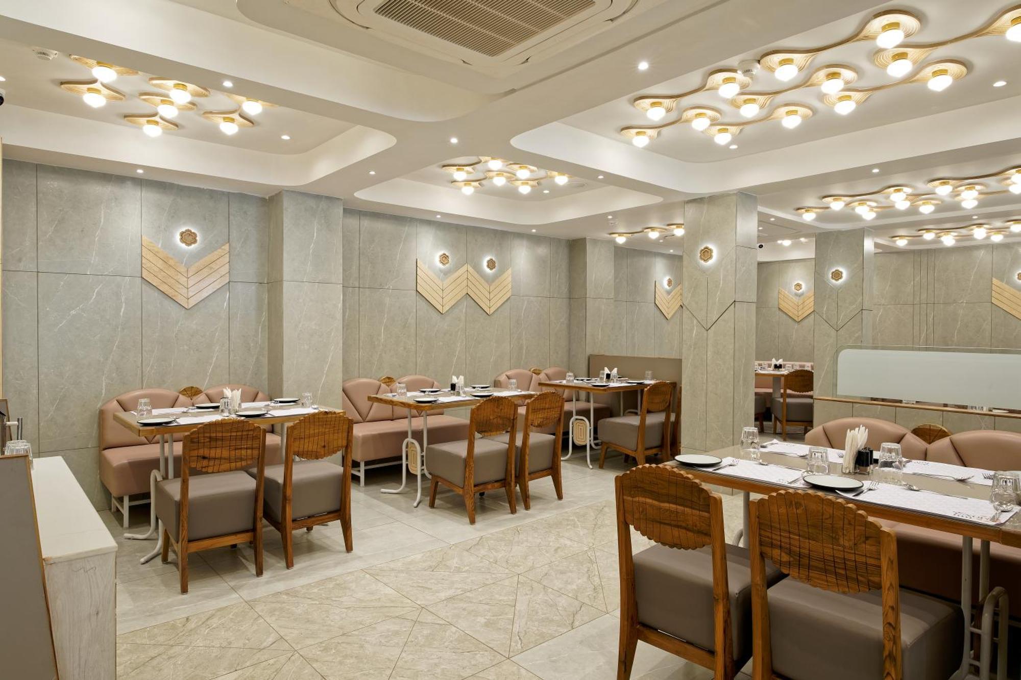 Exora Inn Ahmedabad Luaran gambar