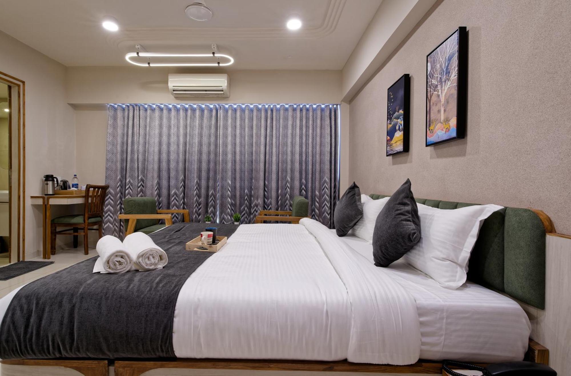 Exora Inn Ahmedabad Luaran gambar